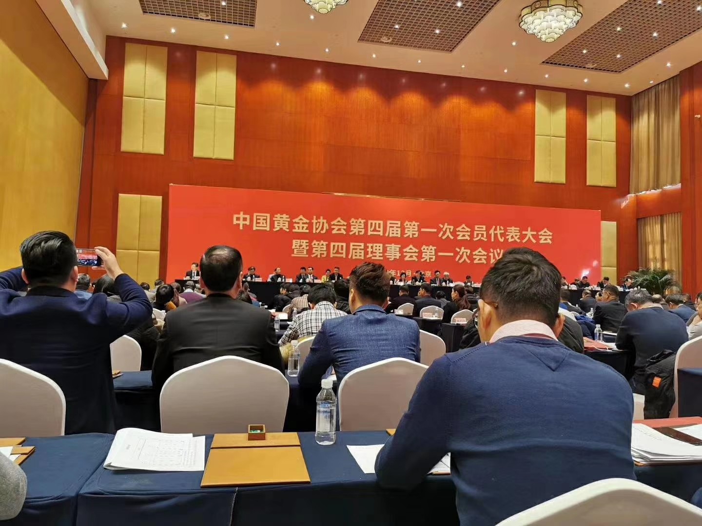 1577063476180586.jpg 1577063476180586.jpg